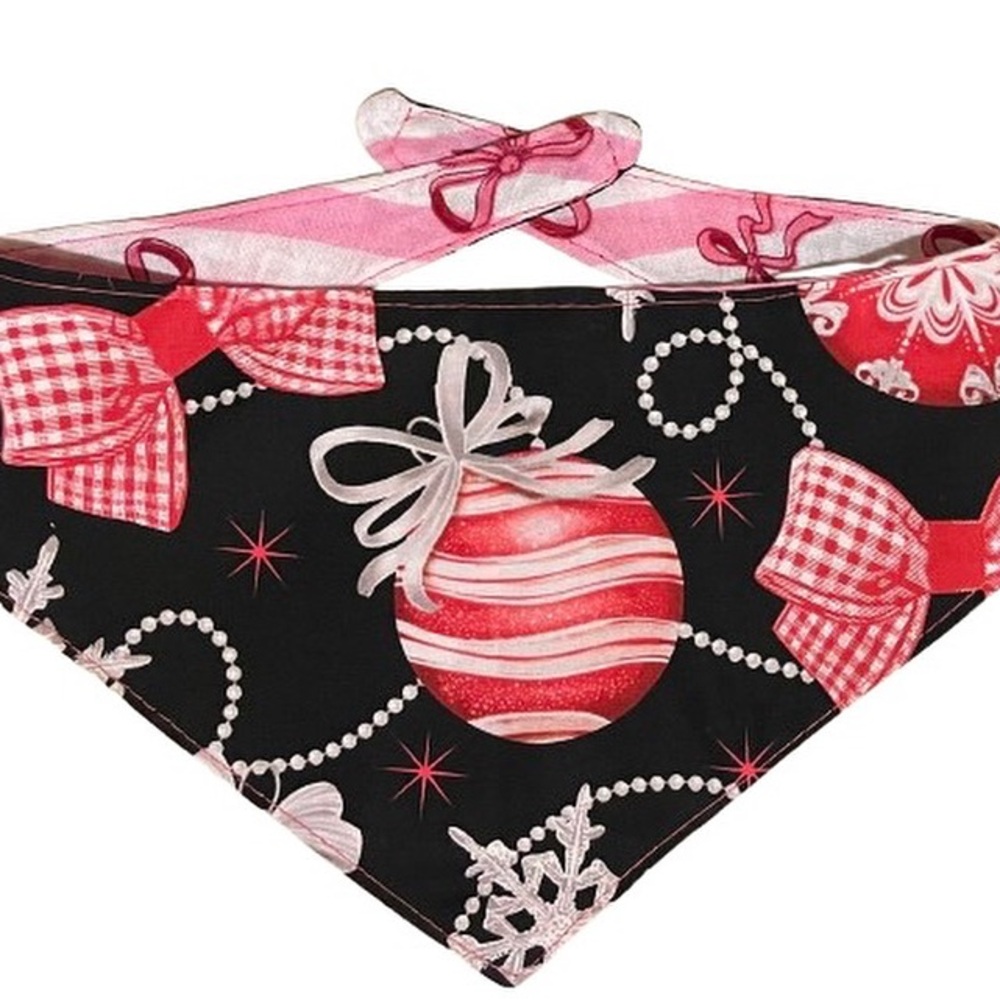 Festive Dog 🐶 Bandana -Reversible
